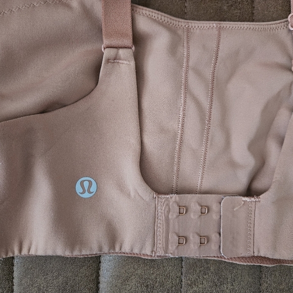 Lululemon Chocalate Brown Work Out Bra Size 8 C/D - Picture 3 of 5
